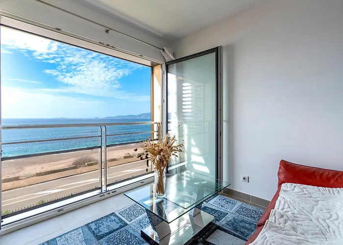 Daire Agosta Bella - Appt En Face De La Dagosta *