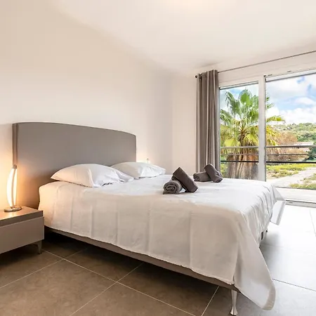 Agosta Bella - Appt En Face De La Dagosta Lägenhet Albitreccia